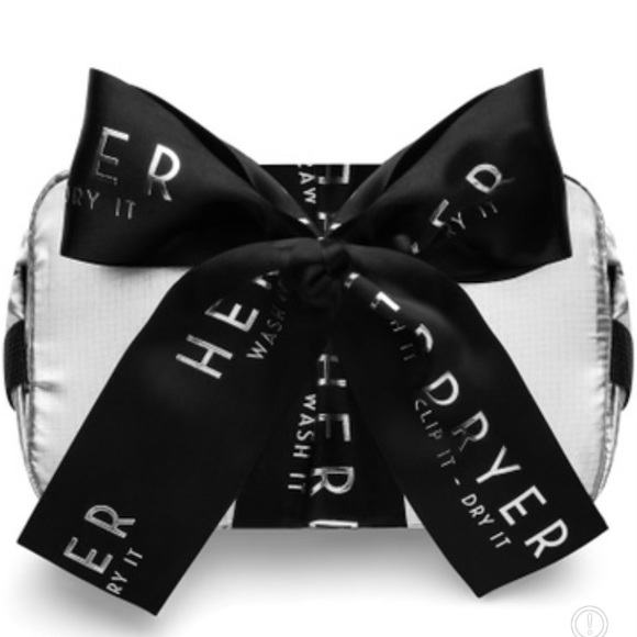 Herdryer dries wigs and hair extensions in under one hour!  Great for Christmas! - Picture 3 of 4